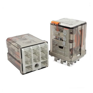 6233, 3 μεταγωγικές επαφές Faston 16Α