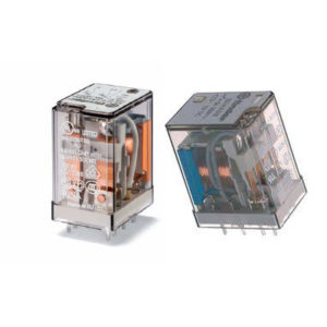 5512, 2 μεταγωγικές επαφές 10Α